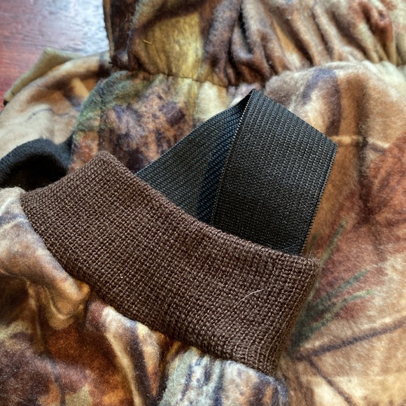 Vintage Redhead Realtree Camouflage Fleece Pants: Size Medium - Picture 8 of 9